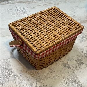 Vintage Picnic Basket with Handle and Red Checkered Lining